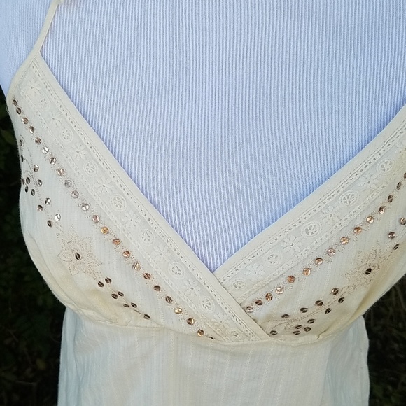 NWT Aeropostale cream halter top with sequence - Picture 5 of 6